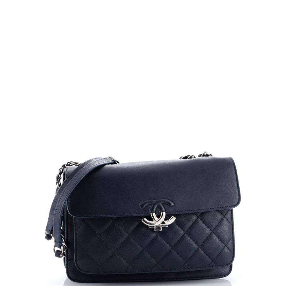 CHANEL Navy Quilted Leather Shoulder Bag with Silver Hardware - Picture 2 of 8